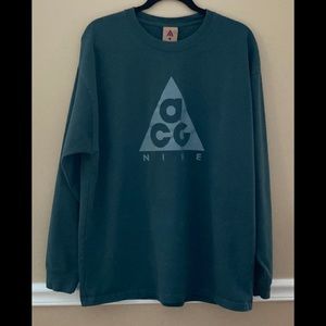 Nike ACG long sleeve
